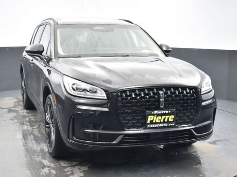 New 2025 Lincoln Corsair Reserve w/ Equipment Group 202A image 6