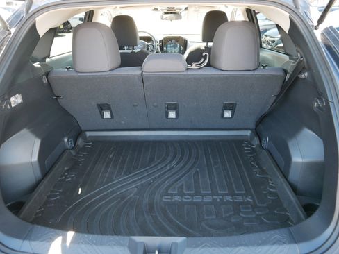 Used 2025 Subaru Crosstrek 2.0i Premium AWD/4WD image 18