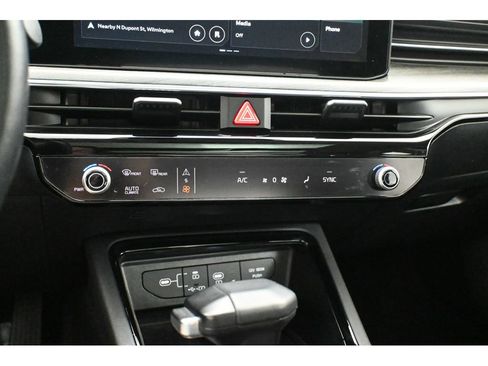 Certified 2025 Kia K5 EX FWD image 48