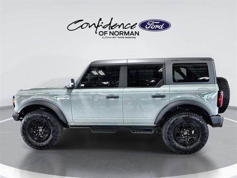 Used 2024 Ford Bronco Wildtrak image 5