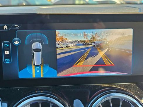 New 2026 Mercedes-Benz GLB 250 4MATIC image 37