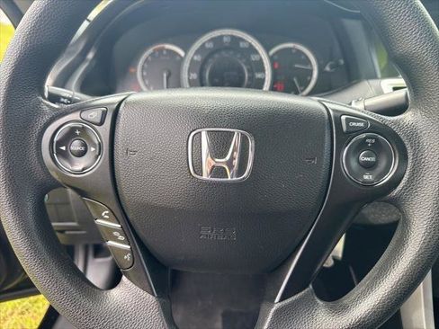 Used 2015 Honda Accord LX image 9