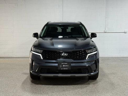 Used 2021 Kia Sorento S FWD image 3