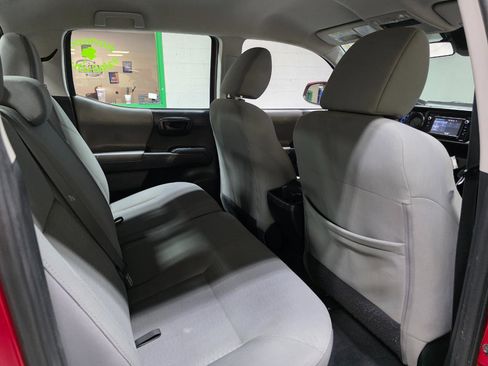 Used 2018 Toyota Tacoma SR w/ SR Convenience Package AWD/4WD image 22