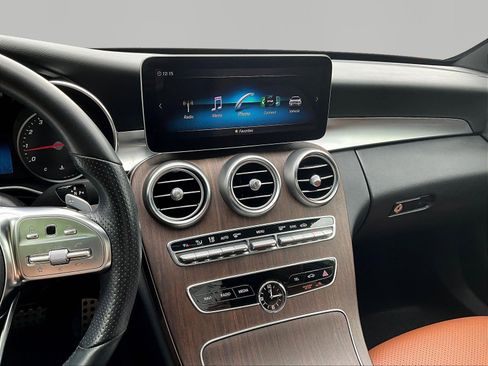 Used 2019 Mercedes-Benz C 300 4MATIC Sedan image 9