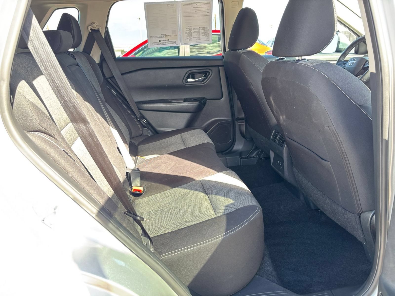 Used 2025 Nissan Rogue SV AWD/4WD image 40