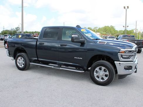 Used 2026 RAM 2500 Big Horn AWD/4WD image 14