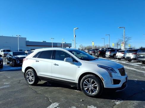 Used 2021 Cadillac XT5 Premium Luxury image 1
