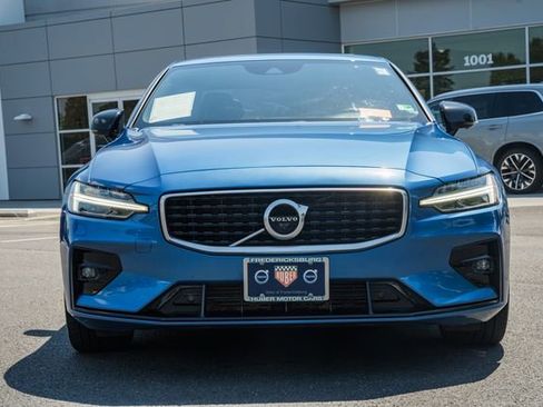 Used 2020 Volvo S60 T6 R-Design AWD/4WD image 2