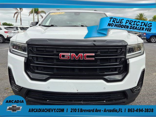 Used 2022 GMC Acadia SLE w/ Driver Convenience Package FWD image 3