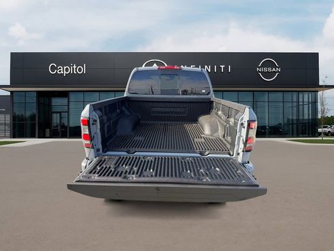 New 2026 Nissan Frontier SV image 9