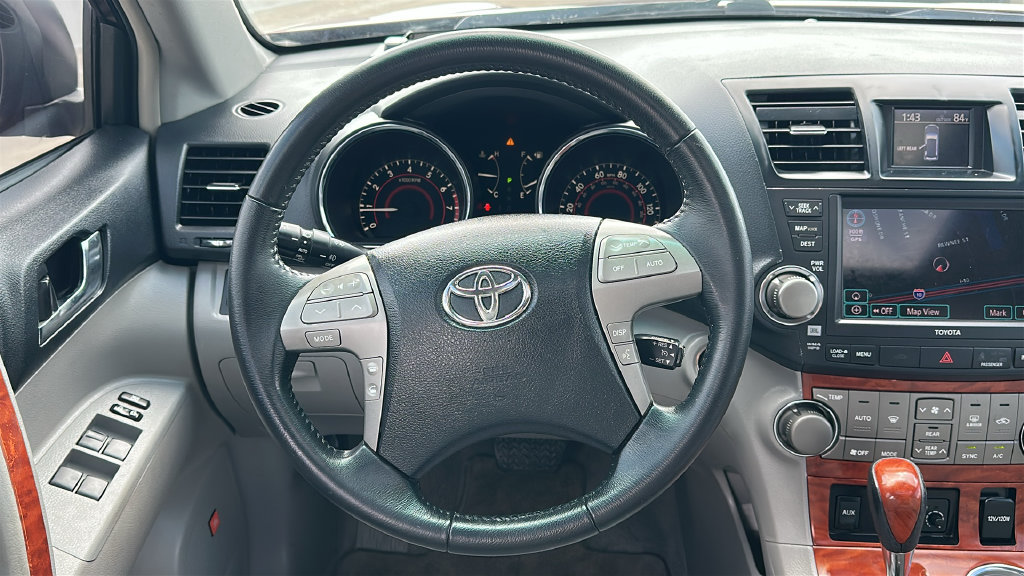 Used 2008 Toyota Highlander Limited FWD image 25