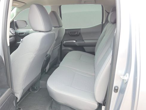 Used 2021 Toyota Tacoma SR5 image 11