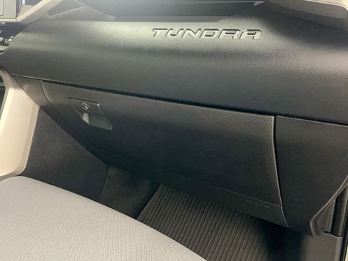 Used 2025 Toyota Tundra SR5 w/ SR5 Convenience Package AWD/4WD image 35