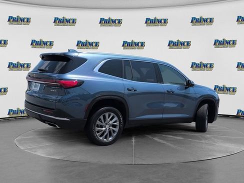 Used 2026 Buick Enclave Preferred FWD image 6