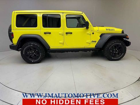 Used 2023 Jeep Wrangler Unlimited w/ Sun & Screen Package AWD/4WD image 6