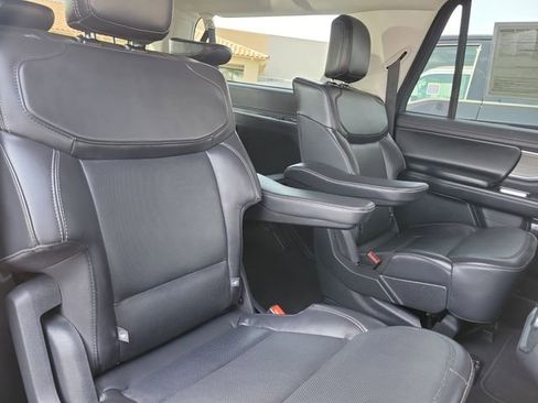 Certified 2025 Ford Expedition Max Platinum AWD/4WD image 26