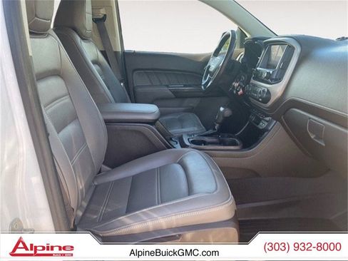 Used 2021 GMC Canyon Denali image 12