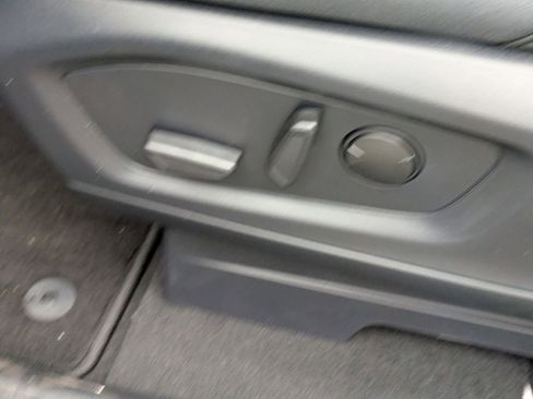 New 2026 Ford Explorer Active image 23