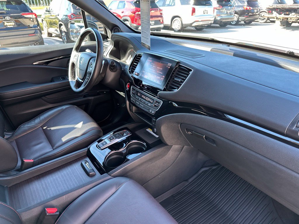 Used 2023 Honda Ridgeline Black Edition image 18