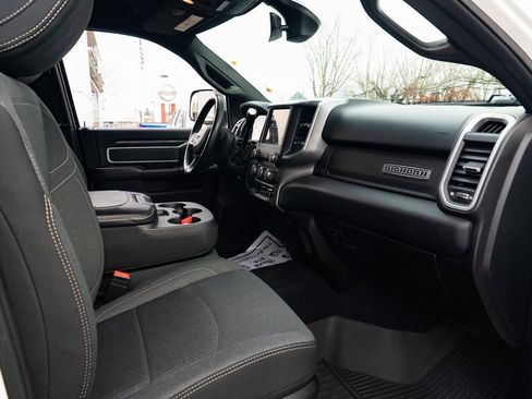 Used 2020 RAM 3500 Big Horn w/ Towing Technology Group image 26