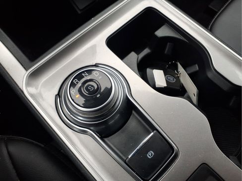 Certified 2024 Ford Edge SEL image 19