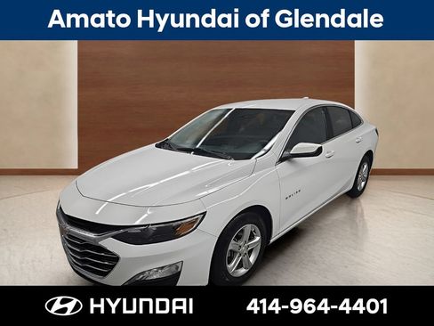 Used 2024 Chevrolet Malibu LT FWD image 1