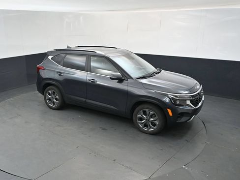 Certified 2024 Kia Seltos S AWD/4WD image 33