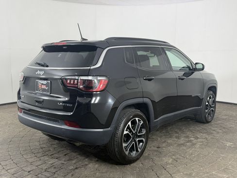 Used 2022 Jeep Compass Limited AWD/4WD image 9