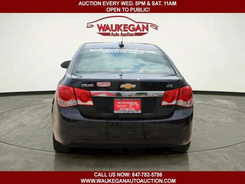 Used 2015 Chevrolet Cruze LTZ FWD image 5