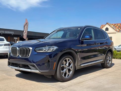 Used 2023 BMW X3 sDrive30i w/ Premium Package RWD image 3