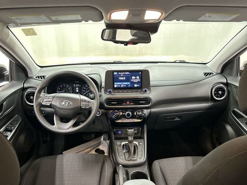 Used 2023 Hyundai Kona SEL image 18