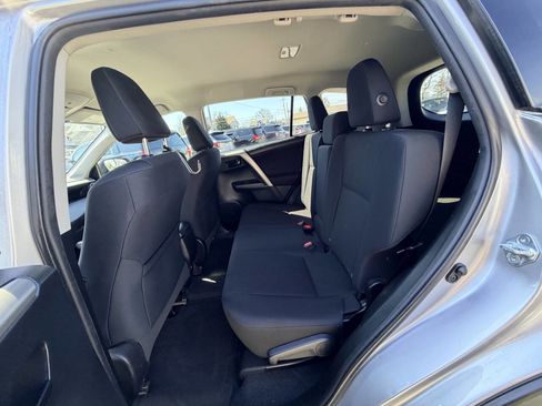 Used 2017 Toyota RAV4 LE w/ Carpet Mat Package image 22