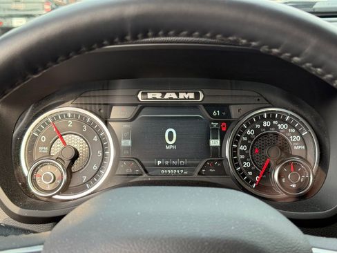 Used 2024 RAM 2500 Laramie image 18