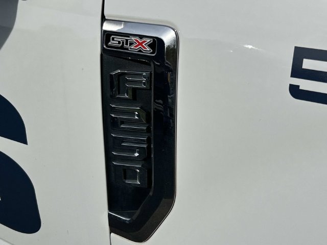 Used 2021 Ford F250 XL w/ STX Appearance Package AWD/4WD image 5