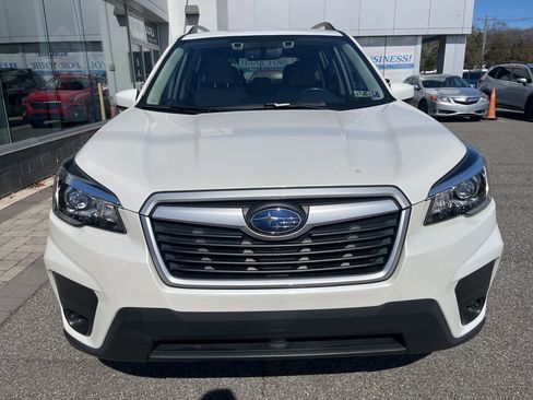 Used 2020 Subaru Forester Premium image 2