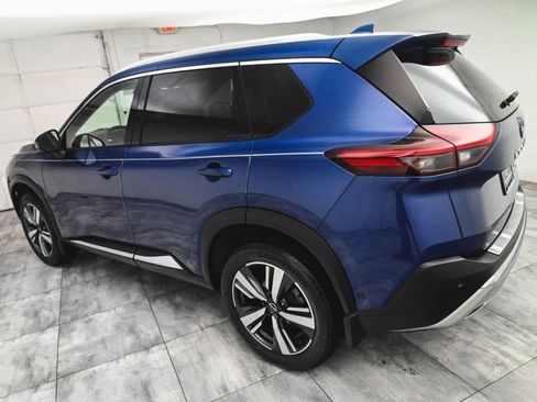 Used 2022 Nissan Rogue Platinum w/ Head-Up Display Package image 4