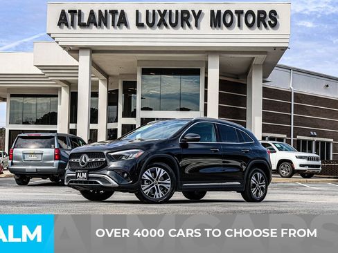 Used 2025 Mercedes-Benz GLA 250 4MATIC image 3