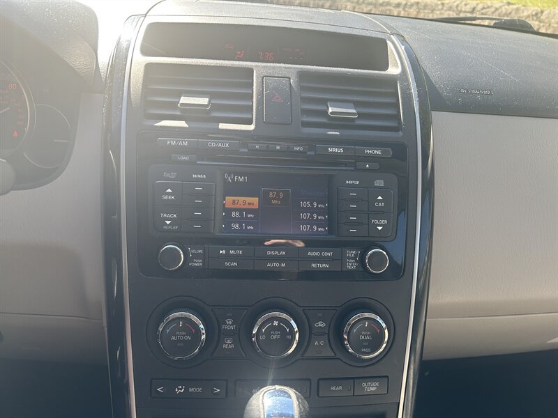 Used 2011 MAZDA CX-9 Touring w/ Moonroof & Bose Audio Pkg AWD/4WD image 15