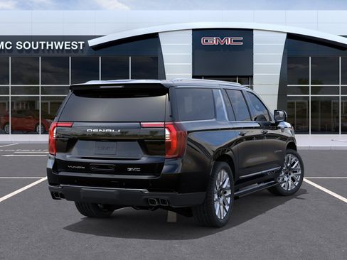 New 2026 GMC Yukon XL Denali Ultimate w/ LPO, Illumination Package AWD/4WD image 28