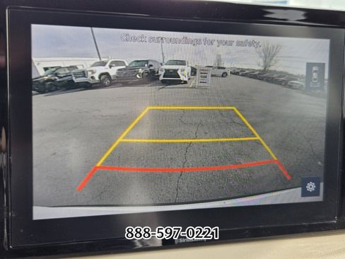 Used 2021 Hyundai Santa Fe SEL w/ Convenience Package image 22