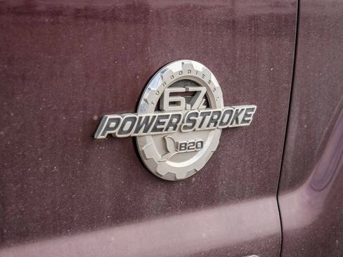 Used 2011 Ford F250 Lariat w/ Lariat Interior Pkg AWD/4WD image 44