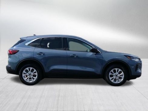 Certified 2023 Ford Escape Active w/ Tech Pack #1 AWD/4WD image 2