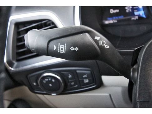 Used 2019 Ford Edge Titanium w/ Equipment Group 301A FWD image 16