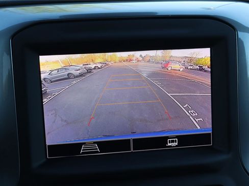 Used 2022 Chevrolet Silverado 1500 Custom Trail Boss image 21