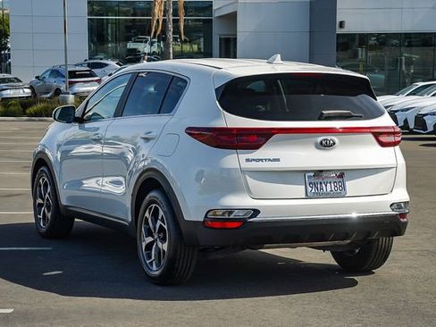 Used 2022 Kia Sportage LX FWD image 4