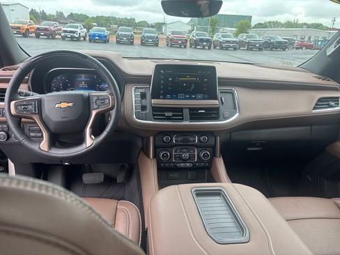Certified 2024 Chevrolet Tahoe High Country w/ Advanced Technology Package image 14