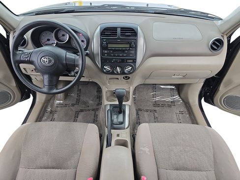 Used 2005 Toyota RAV4 2WD image 9