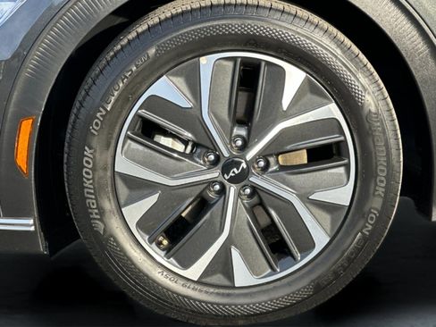 Certified 2023 Kia EV6 Light image 26