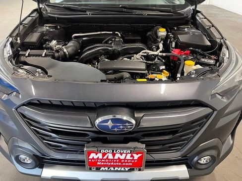 Used 2023 Subaru Outback Limited AWD/4WD image 9